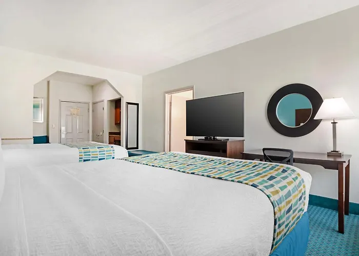 Best Western Plus Blue Angel Inn