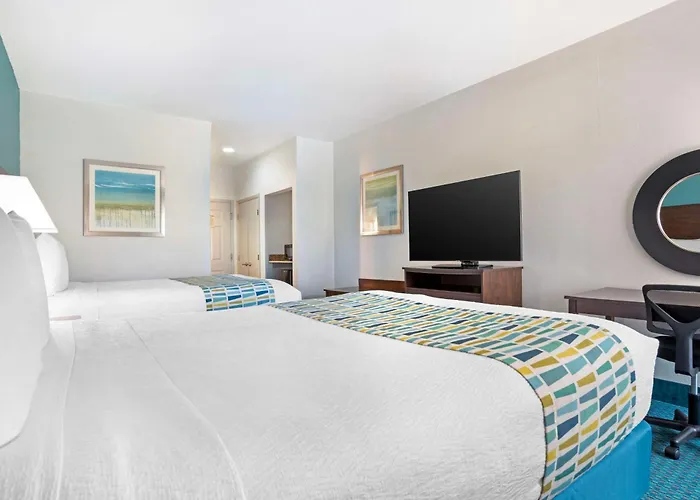 Best Western Plus Blue Angel Inn